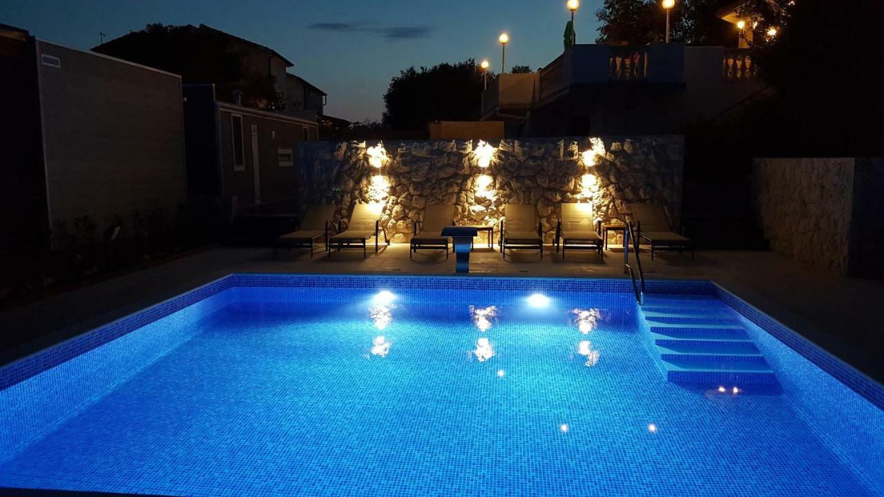 Villa Anka Kampor Eksteriør billede